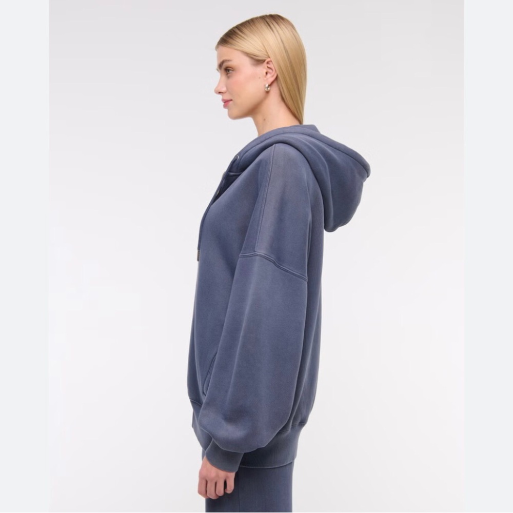A&F Women's Essential Popover Blue Hoodie Size XS
